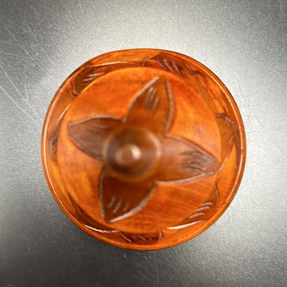 Hand Carved Wood Lidded Trinket Box 3” - Picture 5 of 6